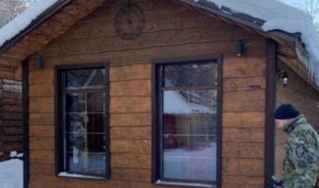 После гибели подростка суд закрыл нелегальный «гостевой» дом под Архангельском