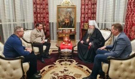 Состоялась пасхальная встреча  митрополита Корнилия и губернатора Архангельской области Александра Цыбульского 