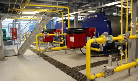 В поселке Савинский Плесецкого округа к сетевому газу подключили новую автоматизированную котельную