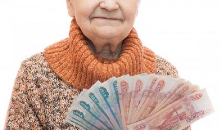 Пенсионерка из Холмогор получит 900 тысяч с татарского дроппера