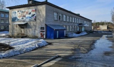 В Архангельской области охранник школы попал под статью после конфликта с учеником