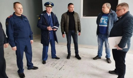 В поселке Обозерский завершается возведение Дома культуры
