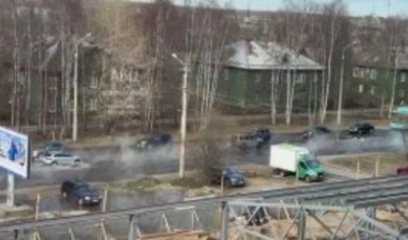 Десятки домов остались без тепла из-за аварии на теплосети в Архангельске