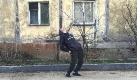 В Архангельске местные синтетические наркоманы сами себе вызвали наряд полиции
