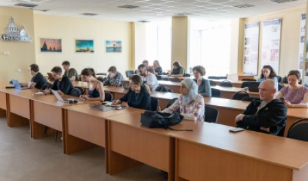 В САФУ завершился цикл семинаров по использованию нейросетей в научно-публикационном процессе