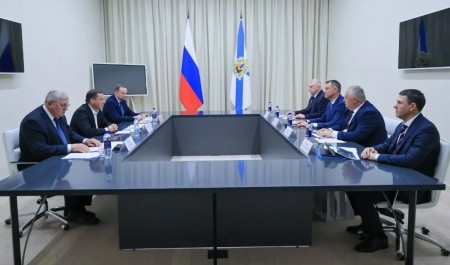Александр Цыбульский и Рашид Сайбаталов обсудили вопросы развития железнодорожного сообщения