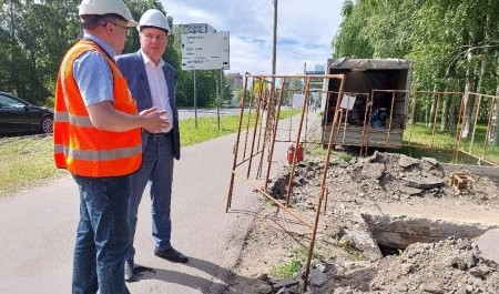 Дмитрий Морев проверил готовность к подключению горячей воды
