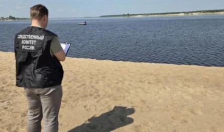 После смертельного купания подростка в Поморье следователи возбудили уголовное дело После смертельного купания подростка в Поморье следователи возбудили уголовное дело