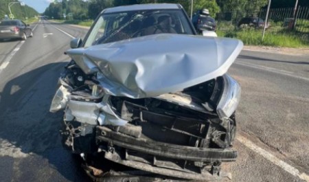 Ребенок и женщина попали в больницу после аварии под Архангельском Ребенок и женщина попали в больницу после аварии под Архангельском