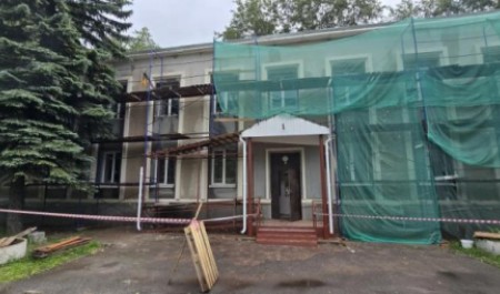 Глава Архангельска проверил ремонт школы искусств на Левом берегу Глава Архангельска проверил ремонт школы искусств на Левом берегу