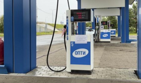 После дефицита бензина в Архангельскую область отправили крупную партию топлива