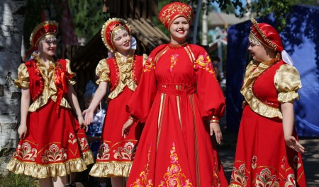 Петровская ярмарка стала главным событием Года культуры Русского Севера в Пинежском округе
