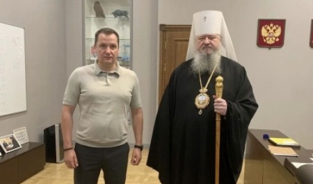 Состоялась встреча губернатора Александра Цыбульского и митрополита Корнилия