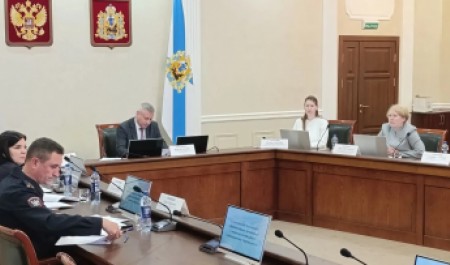 В Архангельске рассмотрели вопросы комплексной безопасности образовательных организаций В Архангельске рассмотрели вопросы комплексной безопасности образовательных организаций