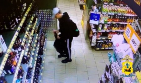 Доблестные архангельские полицейские раскрыли кражу алкоголя