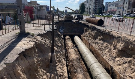 В Архангельске больше 20 дней ремонтируют трубы: сколько домов остается без горячей воды