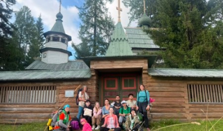 Студентка САФУ из Туркменистана приняла участие в сохранении объекта ЮНЕСКО в Кенозерье