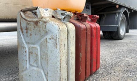 News29 разыгрывает канистру для бензина на фоне дефицита топлива в Архангельске