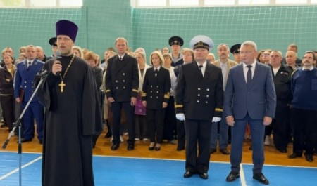 Глава образовательного отдела епархии напутствовал курсантов Арктического морского института
