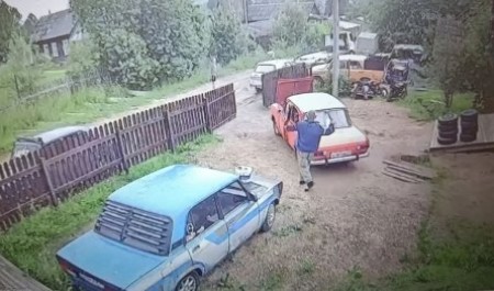 Нетрезвый вельчанин пошел в полный разнос