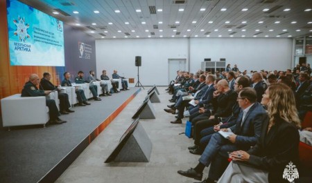 Учения «Безопасная Арктика» МЧС России проведет летом 2027 года