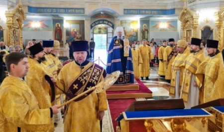 Митрополит Корнилий 13 сентября совершил Божественную литургию в Архангельске 