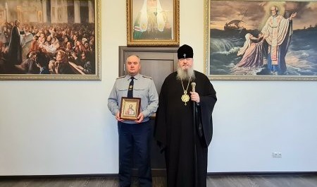 Митрополит Корнилий благословил начальника УФСИН на службу