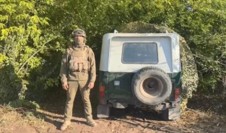 Десантники из Поморья получили УАЗ и домашнее тепло