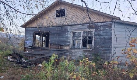 Пожар в Холмогорах унес жизнь мужчины