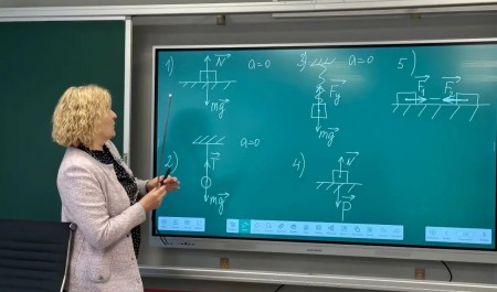 В Шенкурске после капремонта открыли основное здание средней школы