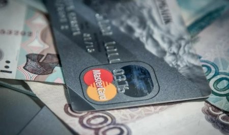 Юнец из Котласа обчистил чужой банковский счет