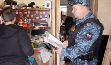 Житель Онеги выселен из квартиры за вопиющую санитарию