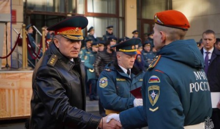 Первокурсники Санкт-Петербургского университета ГПС МЧС России приняли присягу