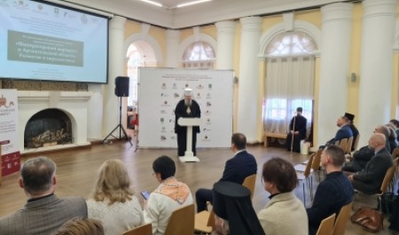 Митрополит Корнилий принял участие в открытии конференции «Императорский маршрут в Архангельской области. Развитие и перспективы» 